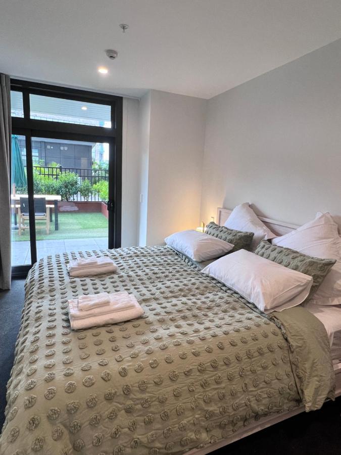 3 Bedroom Apartment In Newmarket Auckland Exteriör bild
