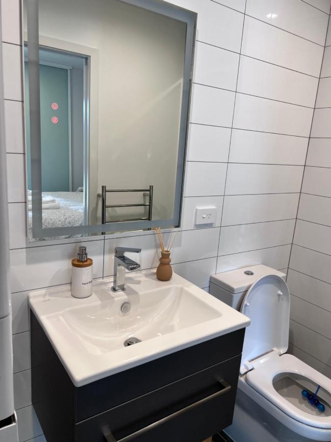 3 Bedroom Apartment In Newmarket Auckland Exteriör bild
