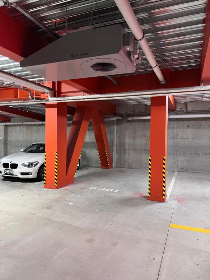 3 Bedroom Apartment In Newmarket Auckland Exteriör bild